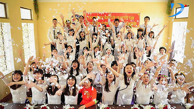 học tập và ôn thi đại học càng sớm càng tốt
