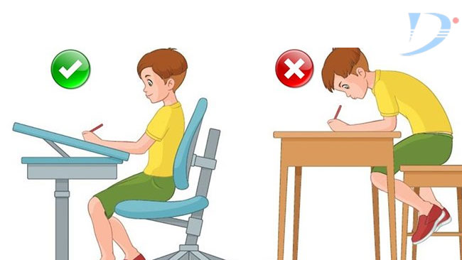 rèn tư thế ngồi học đúng cách cho học sinh từ khi còn nhỏ